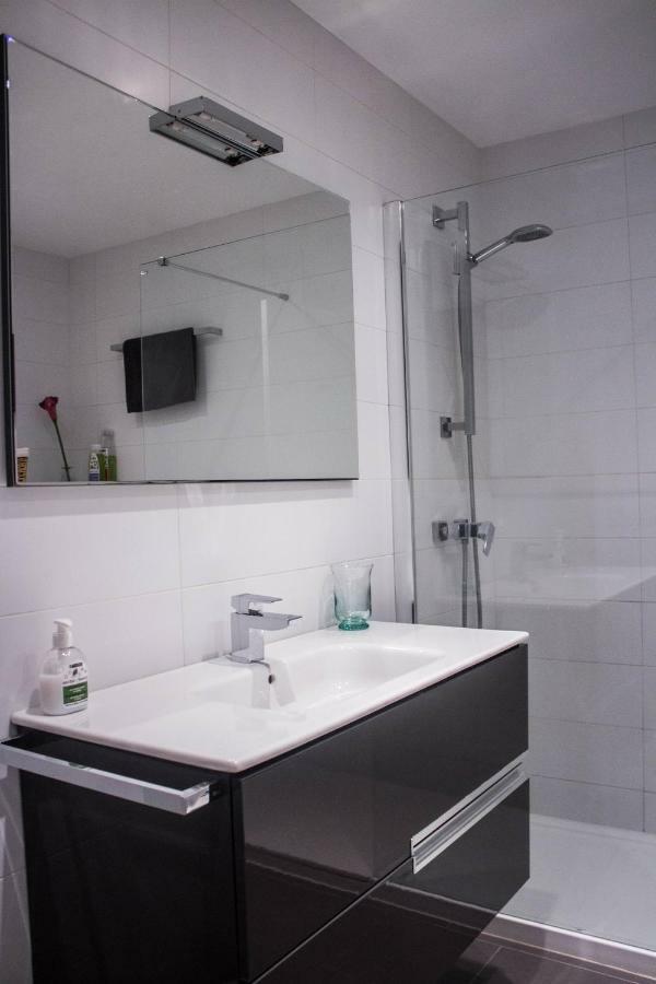 Apartamento Centrico Y Tranquilo En Santiago De Compostela Apartment Exterior photo